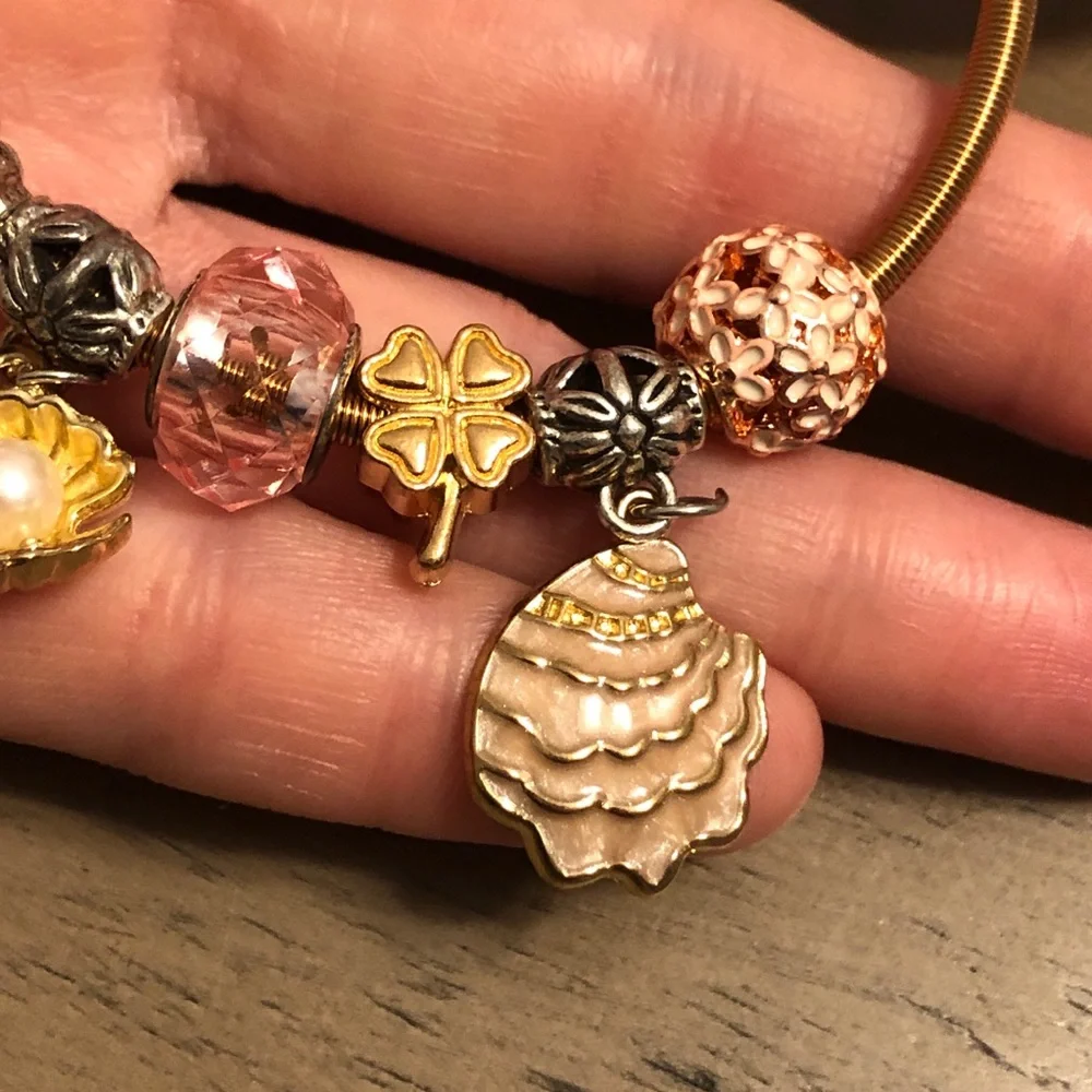 Elegant Gold Tone and Pink Stretchy Beach Theme Charm Bracelet